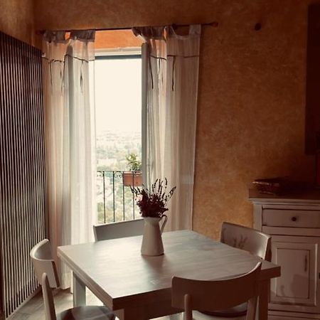 Casa Vacanze Le Tre Casette Ameglia Exterior foto