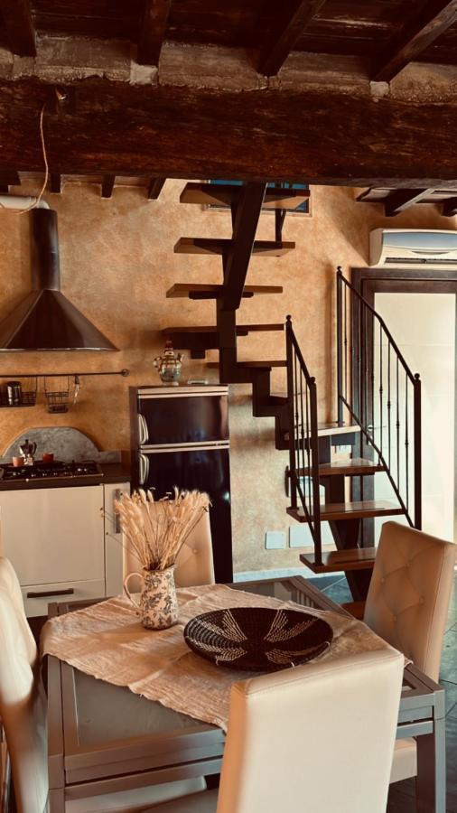 Casa Vacanze Le Tre Casette Ameglia Exterior foto