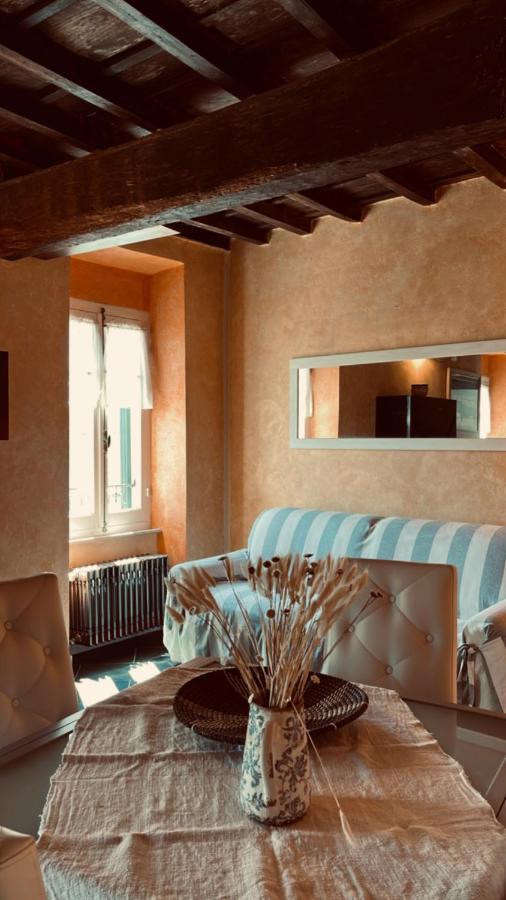 Casa Vacanze Le Tre Casette Ameglia Exterior foto