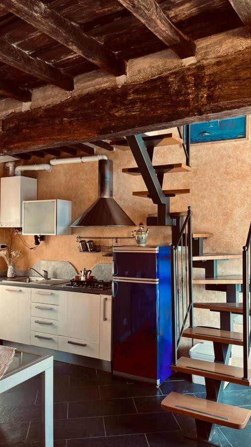 Casa Vacanze Le Tre Casette Ameglia Exterior foto